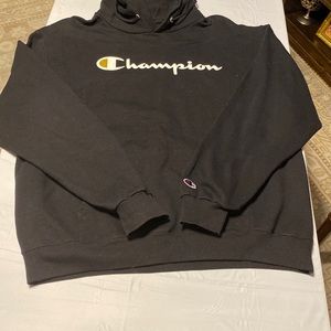 Champion ECO AUTHENTIC BLACK HOODIE SIZE L like new